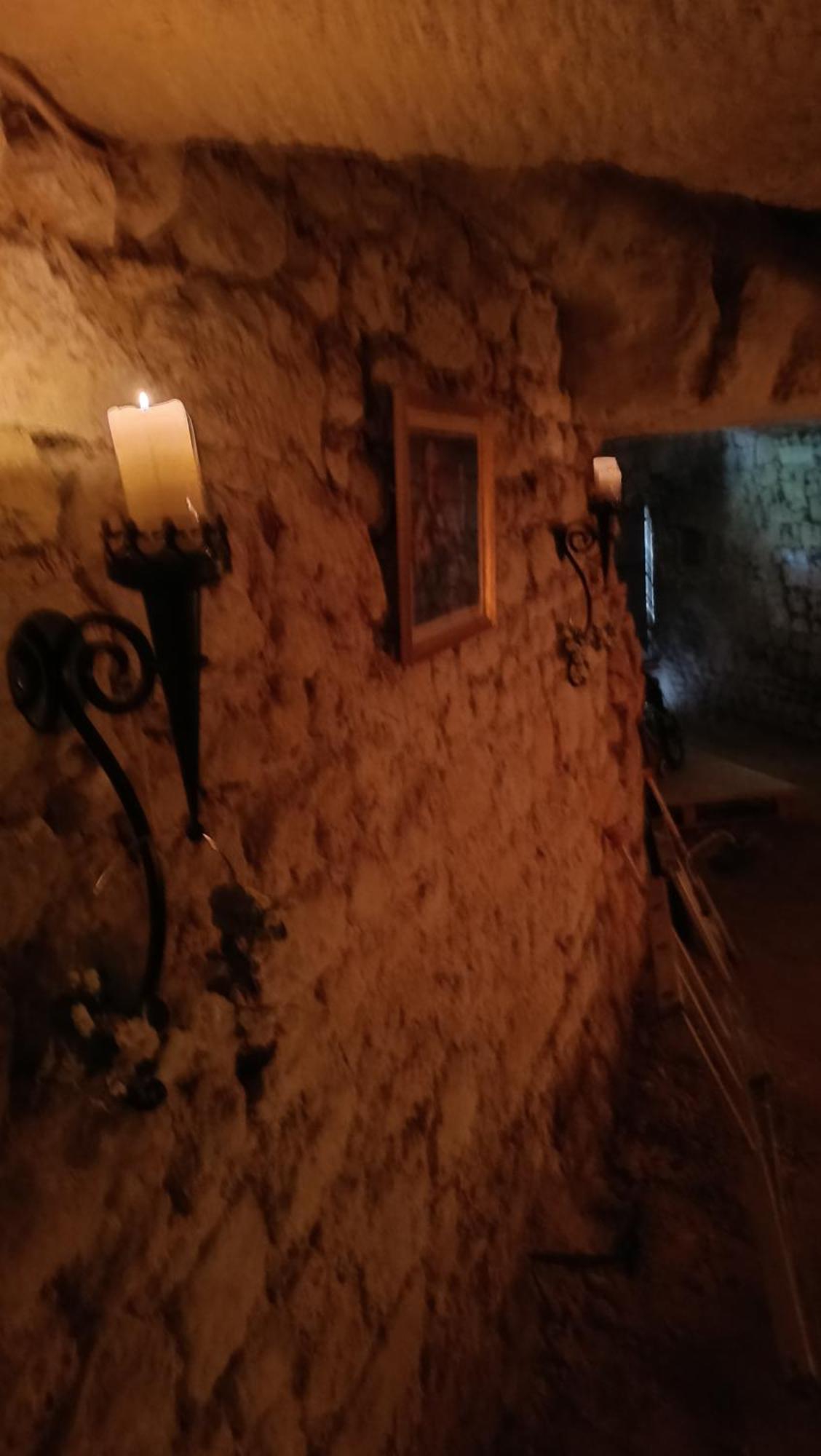 Meuble De Tourisme Petit Chail Saint Savinien Exterior foto